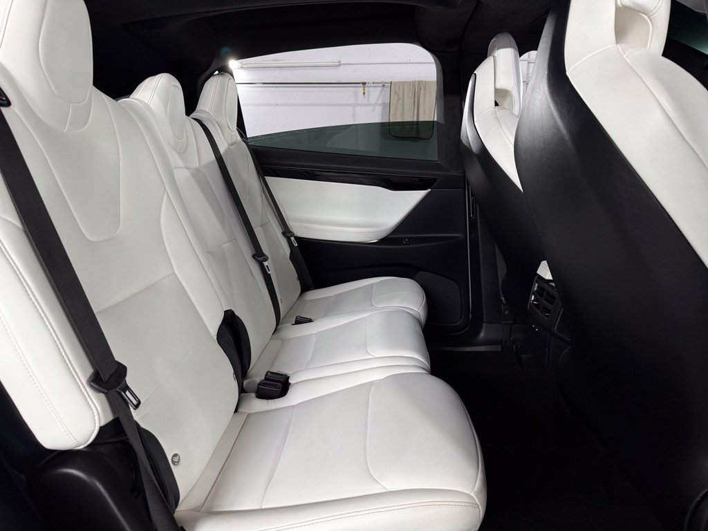 Used 2019 Tesla Model X Long Range AWD/4WD image 27