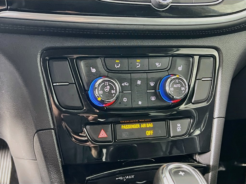 Used 2019 Buick Encore Essence w/ Experience Buick Package AWD/4WD image 14