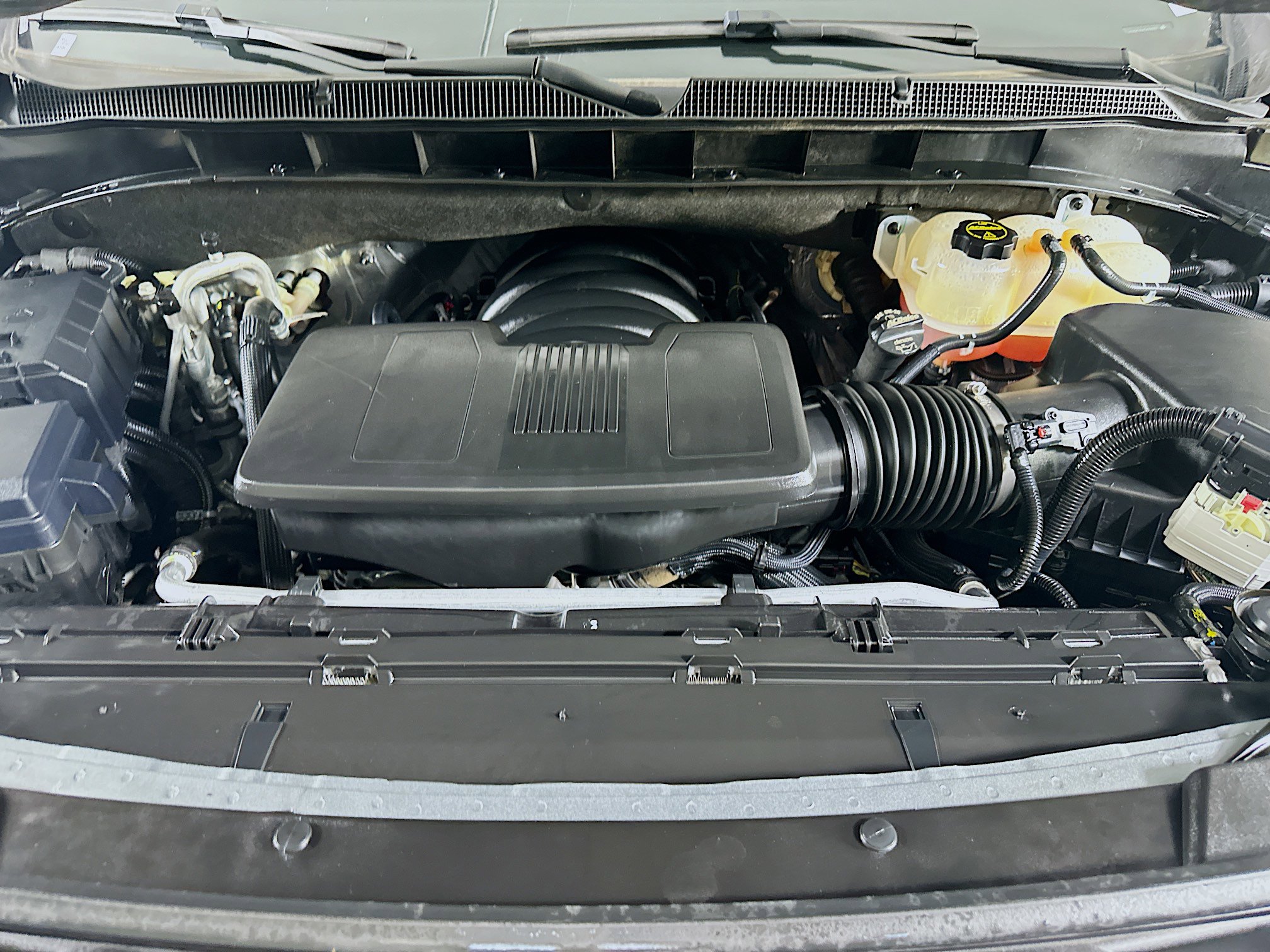 Used 2025 Chevrolet Tahoe Premier image 35