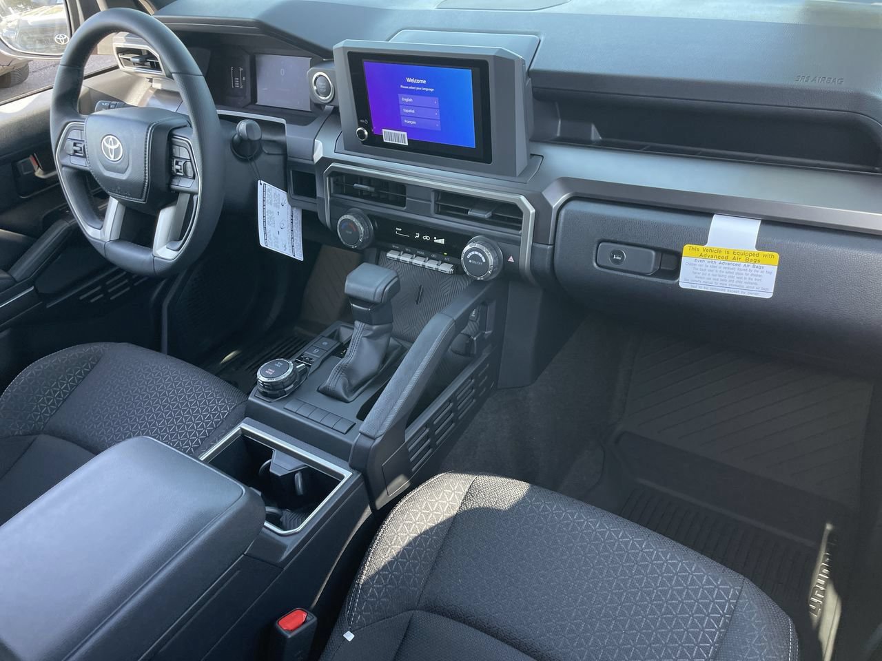 New 2026 Toyota 4Runner SR5 AWD/4WD image 25