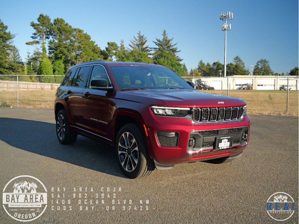 New 2025 Jeep Grand Cherokee Overland w/ Luxury Tech Group IV image 7