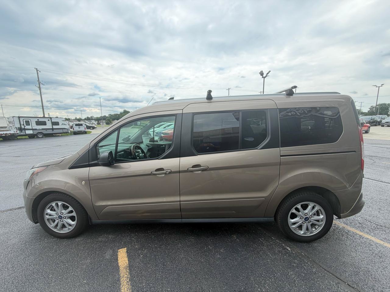 Used 2020 Ford Transit Connect XLT FWD image 6