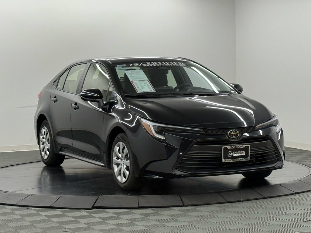 Certified 2026 Toyota Corolla LE image 4