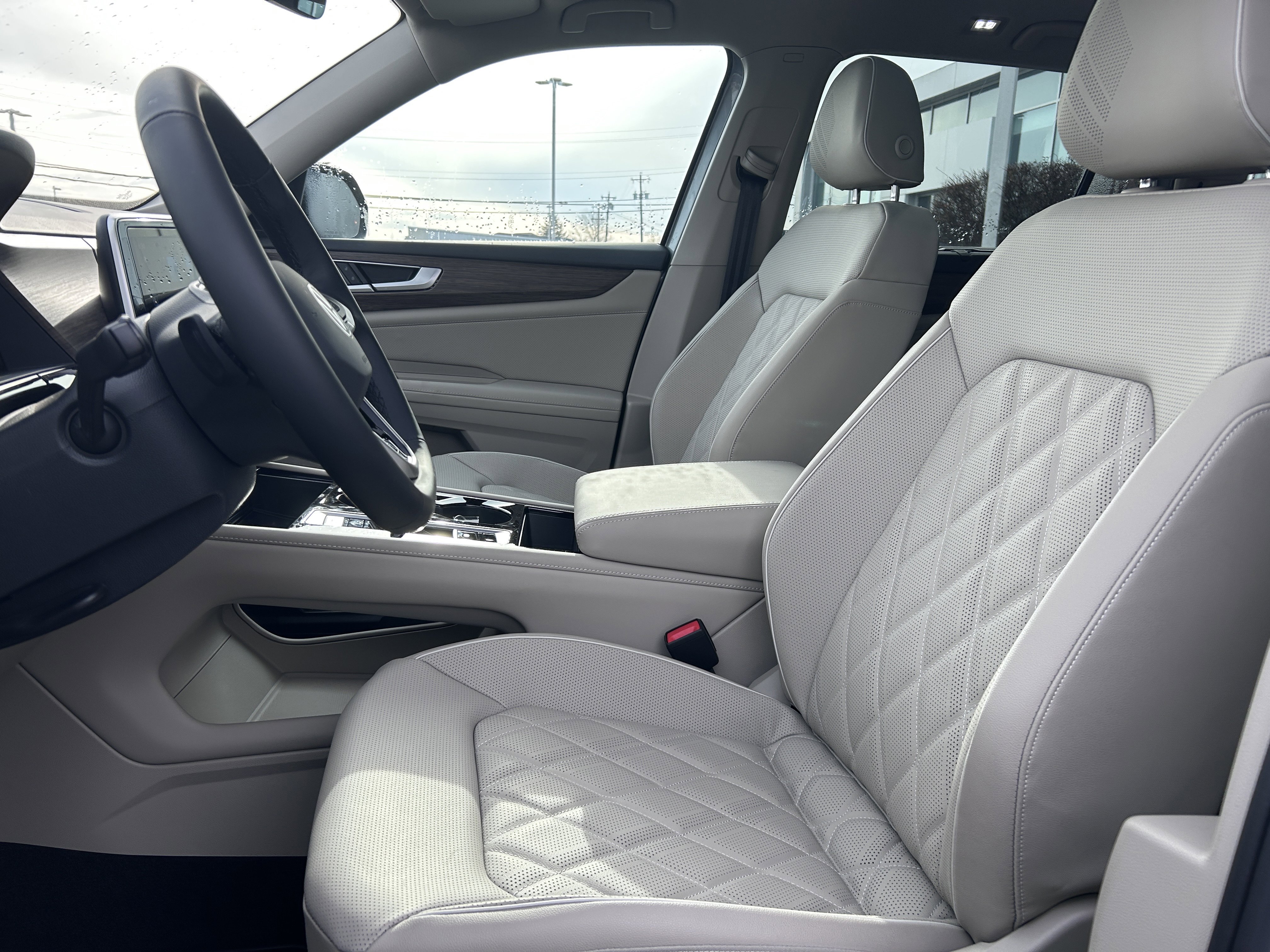 New 2026 Volkswagen Atlas SEL Premium R-Line image 22