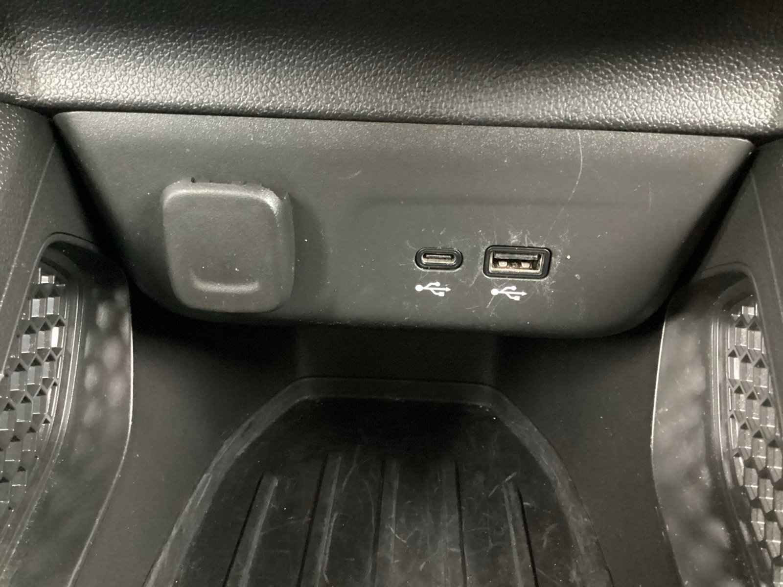 Used 2025 Chevrolet TrailBlazer LT FWD image 23