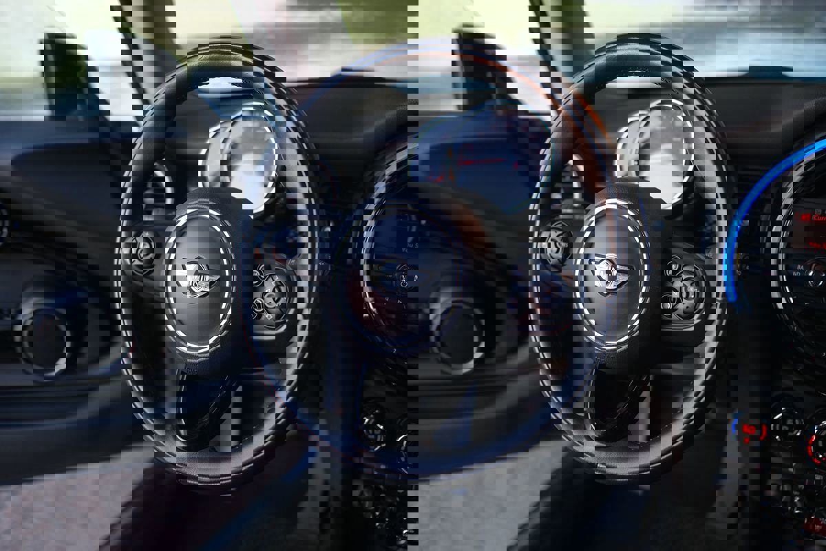 Used 2014 MINI Cooper S image 42