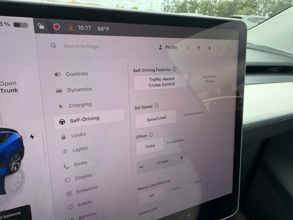 Used 2024 Tesla Model Y Long Range RWD image 21