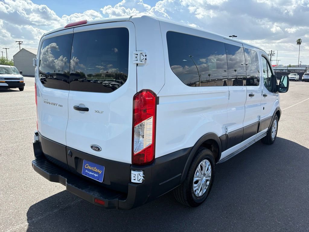 Used 2015 Ford Transit 150 XLT image 10