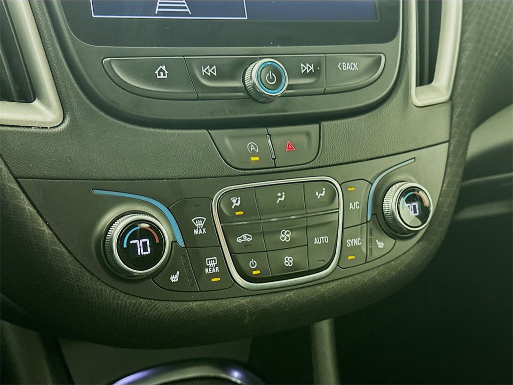 Used 2023 Chevrolet Malibu LT image 18