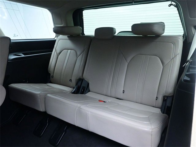 Used 2024 Ford Expedition Limited image 27