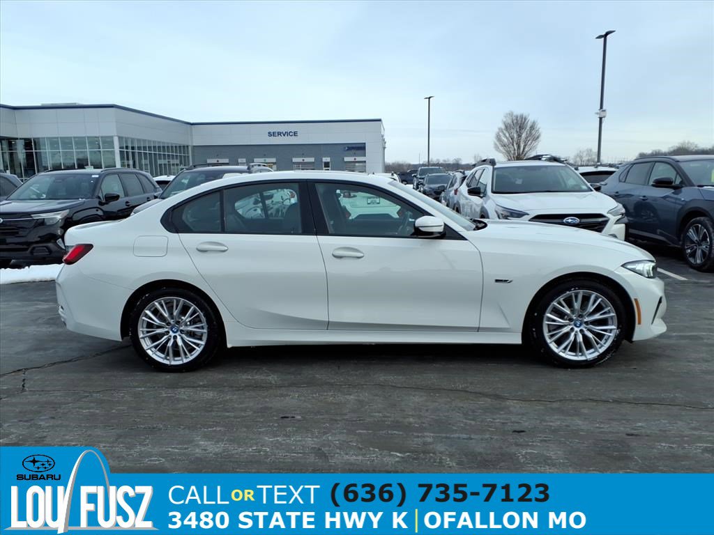 Used 2023 BMW 330e image 27