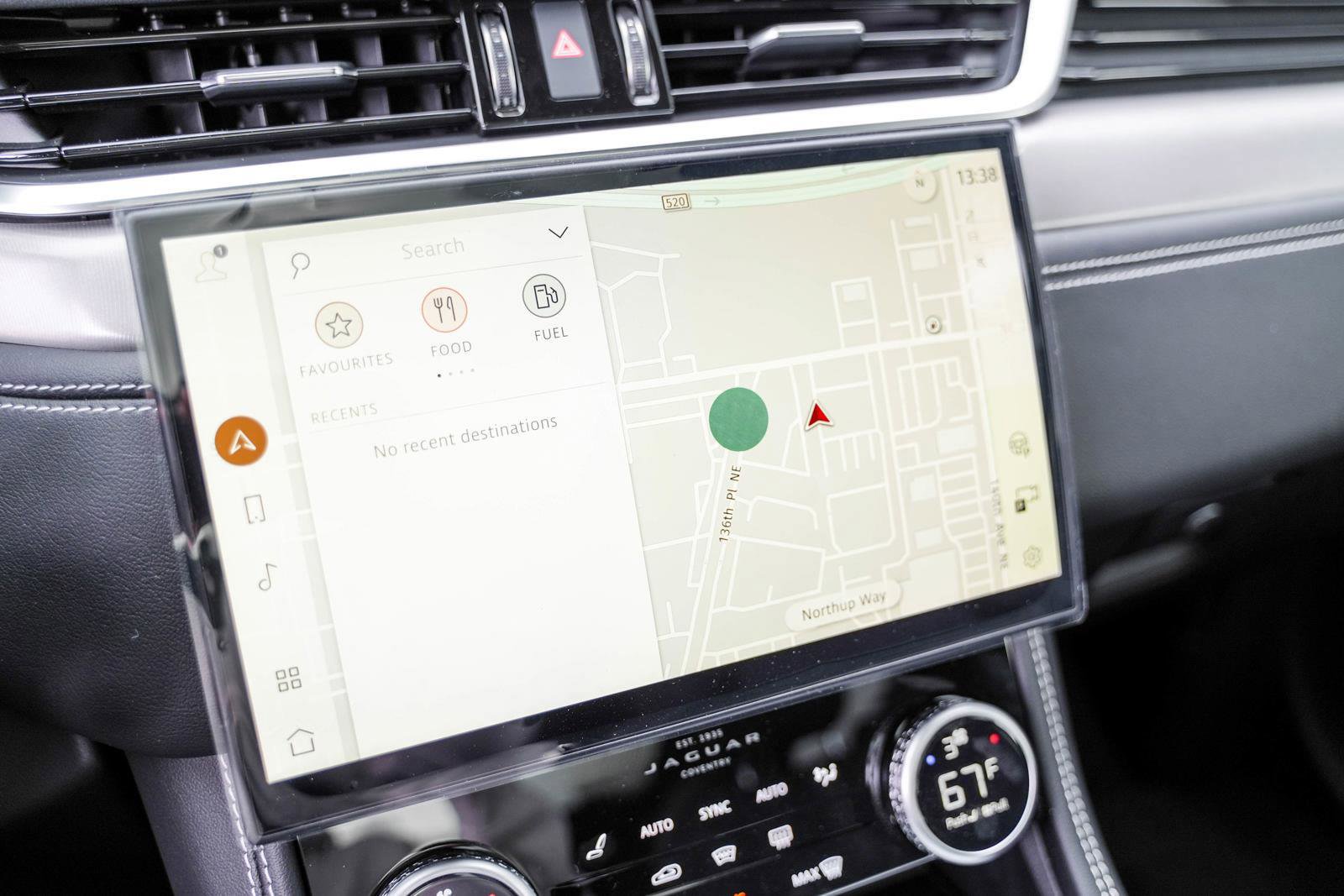 New 2025 Jaguar F-PACE R-Dynamic S image 27