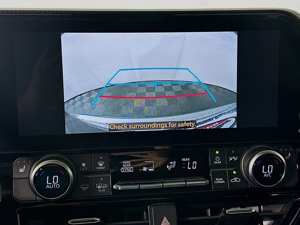 Used 2023 Toyota Highlander XSE image 14