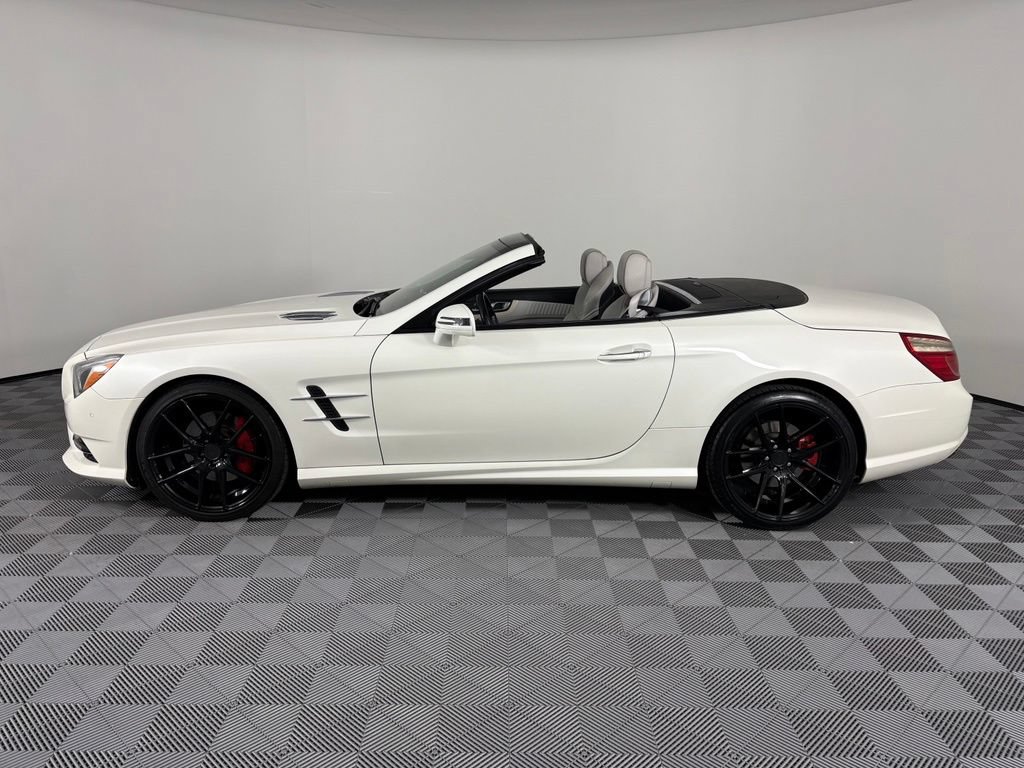 Used 2014 Mercedes-Benz SL 550 image 13