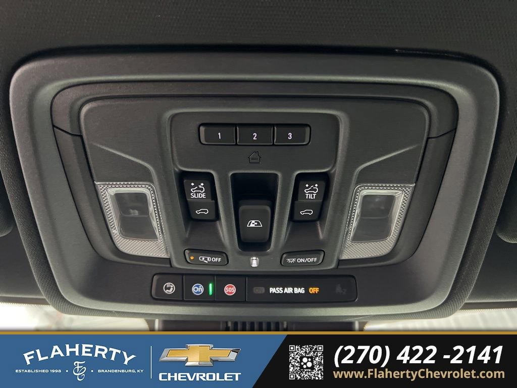 Used 2025 Chevrolet Silverado 1500 ZR2 w/ Technology Package image 35