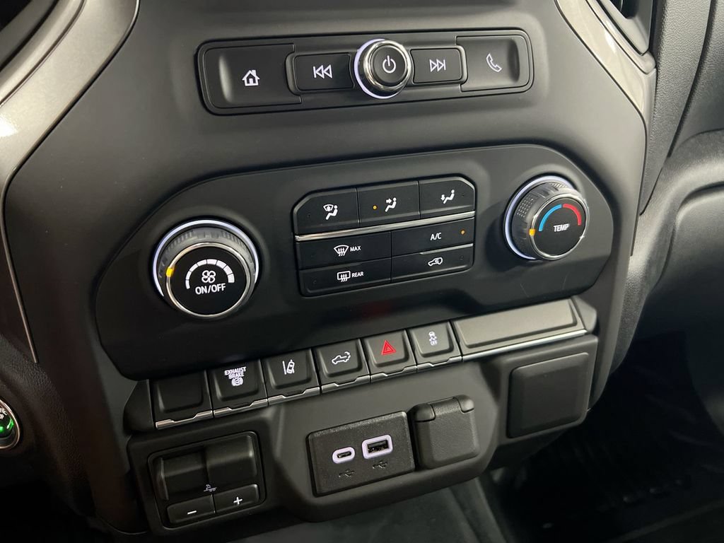 New 2026 Chevrolet Silverado 3500 W/T AWD/4WD image 11