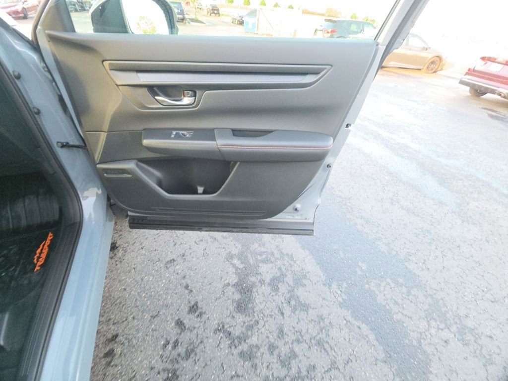 Certified 2026 Honda CR-V TrailSport image 33