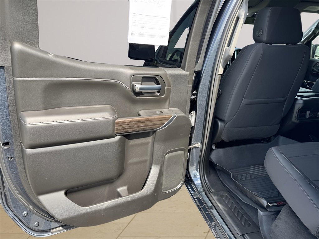 Used 2021 Chevrolet Silverado 1500 RST image 33