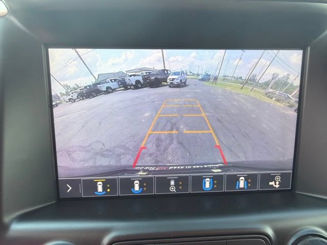 Used 2020 GMC Terrain Denali w/ Denali Premium Package AWD/4WD image 18