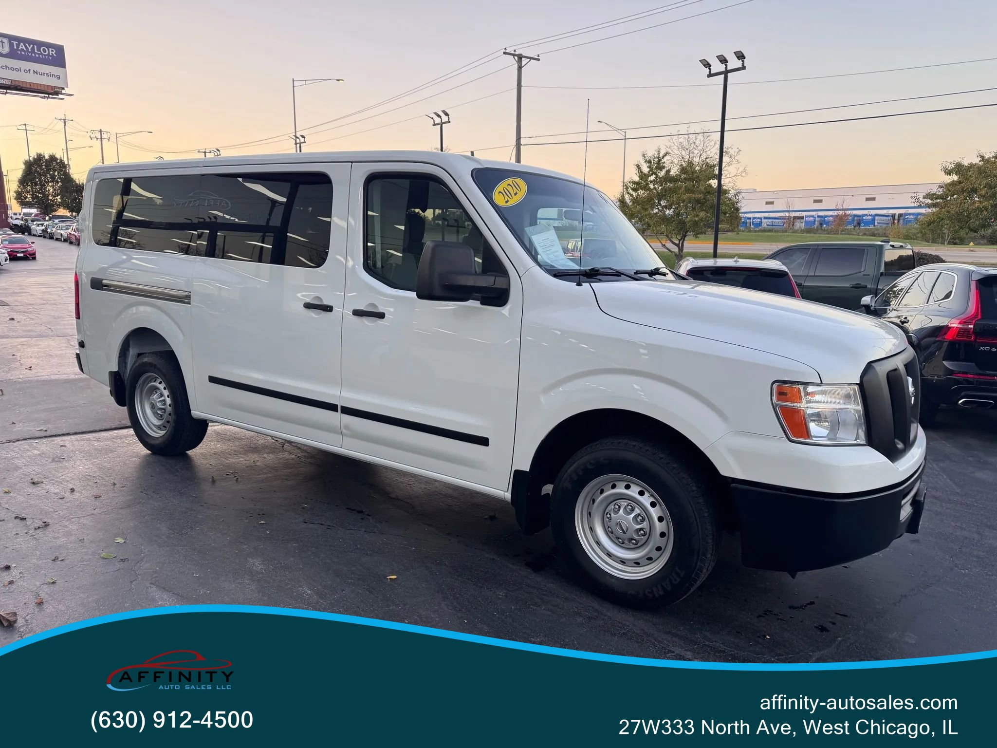 Used 2020 Nissan NV 3500 S image 7