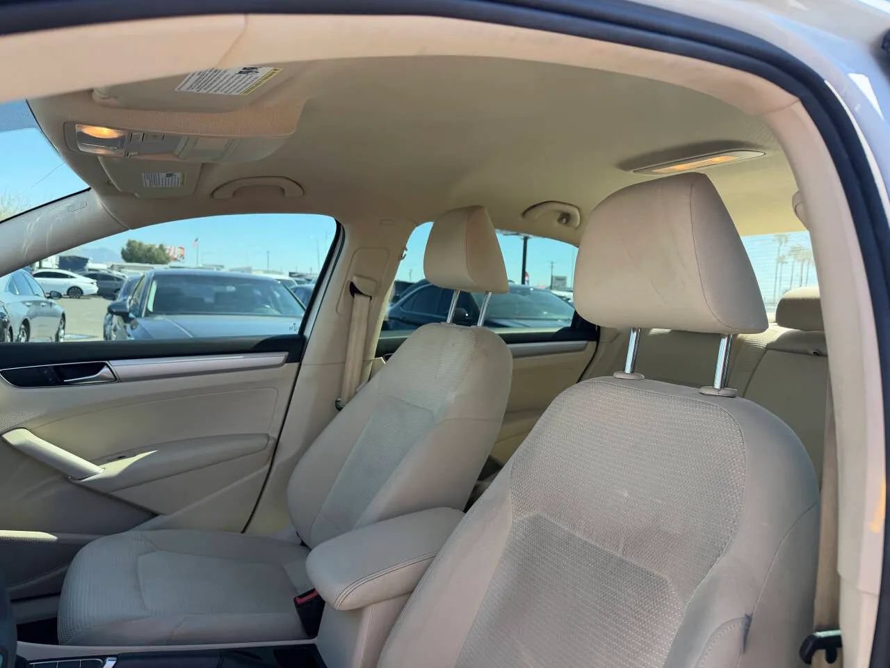 Used 2018 Volkswagen Passat 2.0T S FWD image 21