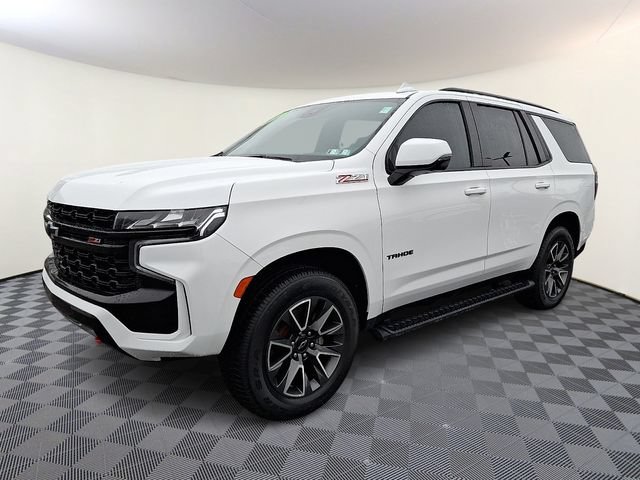 Certified 2023 Chevrolet Tahoe Z71 w/ Luxury Package AWD/4WD image 3