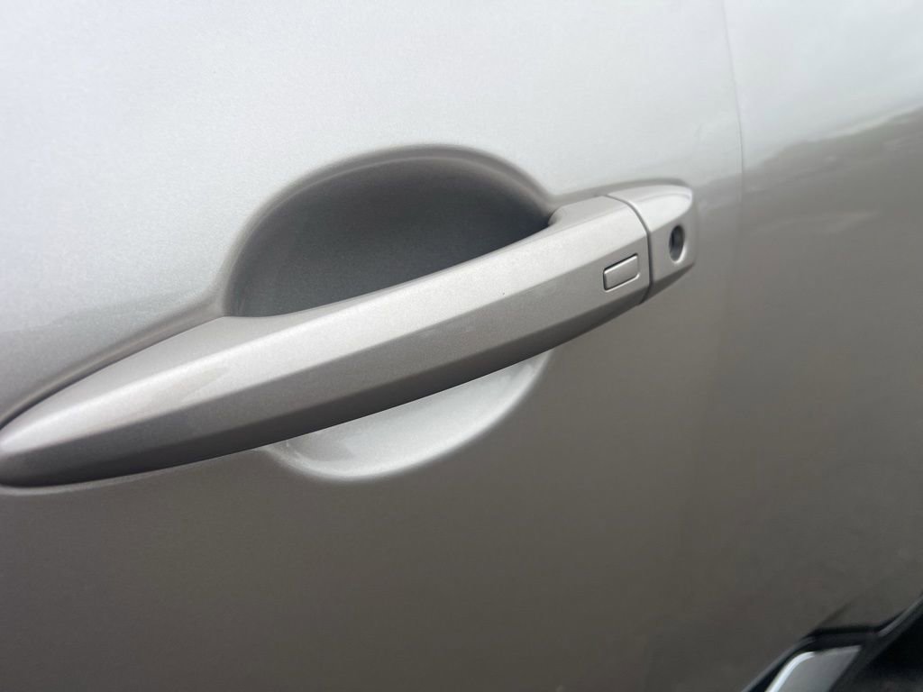 New 2026 Nissan Rogue Platinum image 19