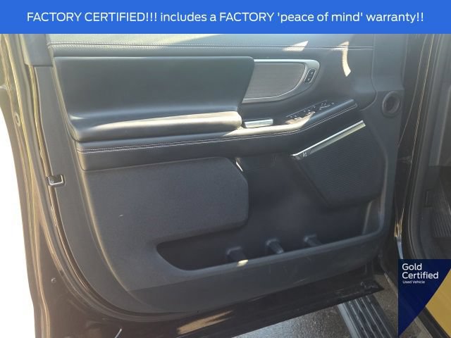 Used 2025 Ford Expedition Platinum AWD/4WD image 32