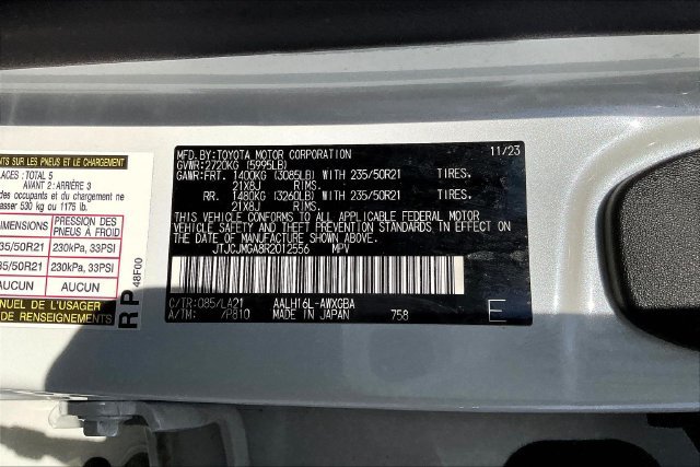 Certified 2024 Lexus RX 450h AWD w/ Luxury Package image 4