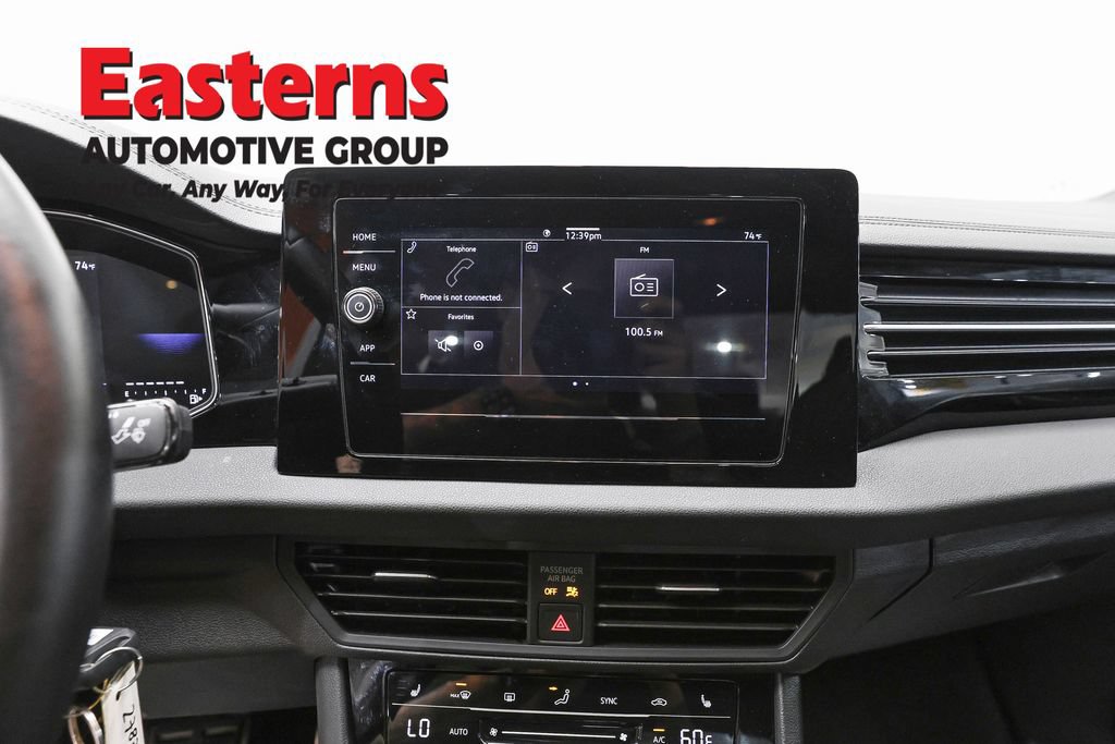 Used 2025 Volkswagen Jetta Sport FWD image 12