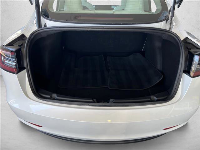 Used 2023 Tesla Model 3 Performance image 15