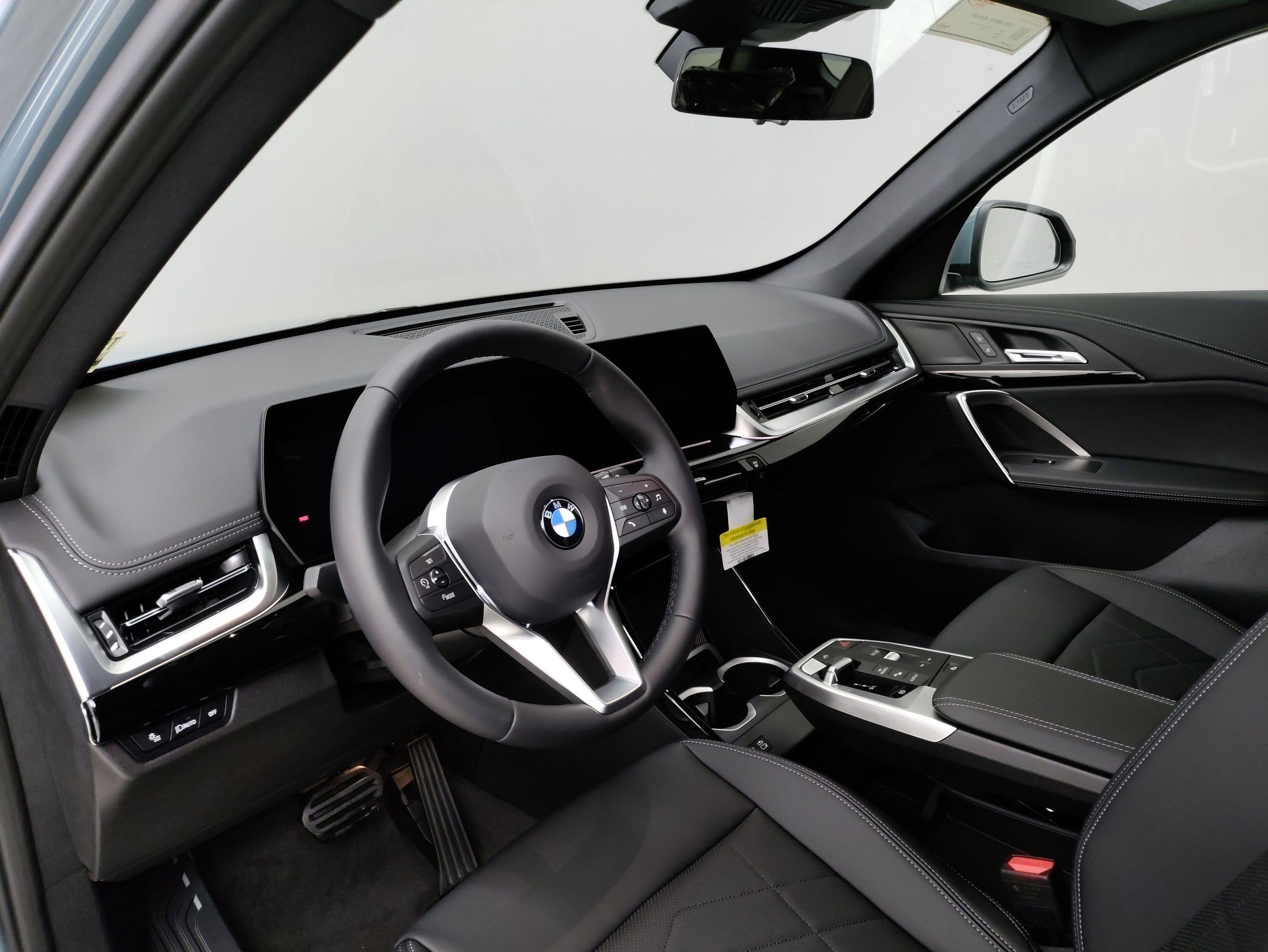 Used 2026 BMW X1 xDrive28i w/ Convenience Package AWD/4WD image 14