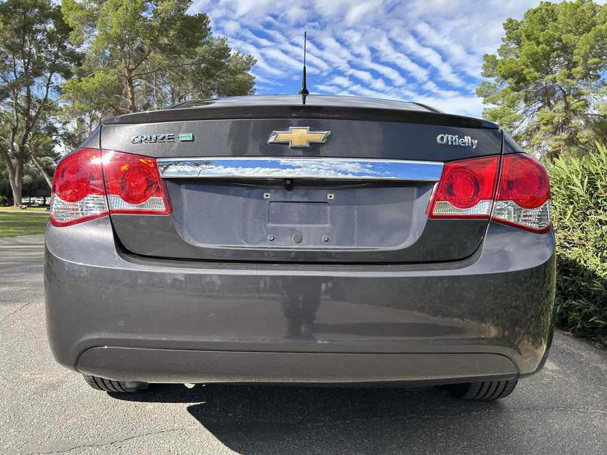 Used 2014 Chevrolet Cruze Diesel FWD image 8