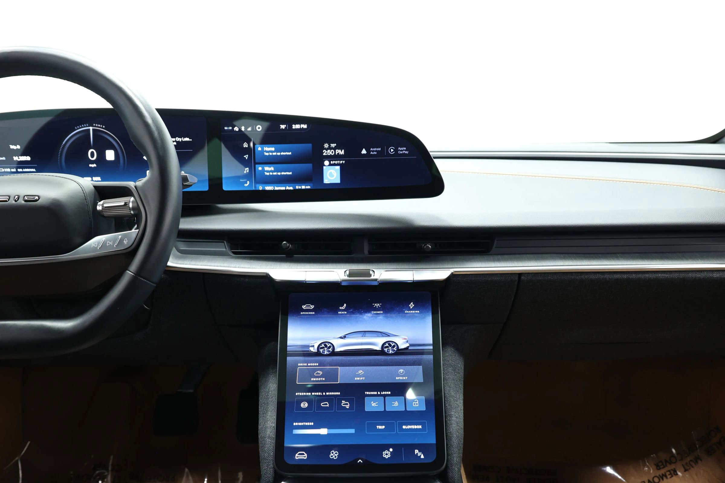 Used 2023 Lucid Air Touring image 32