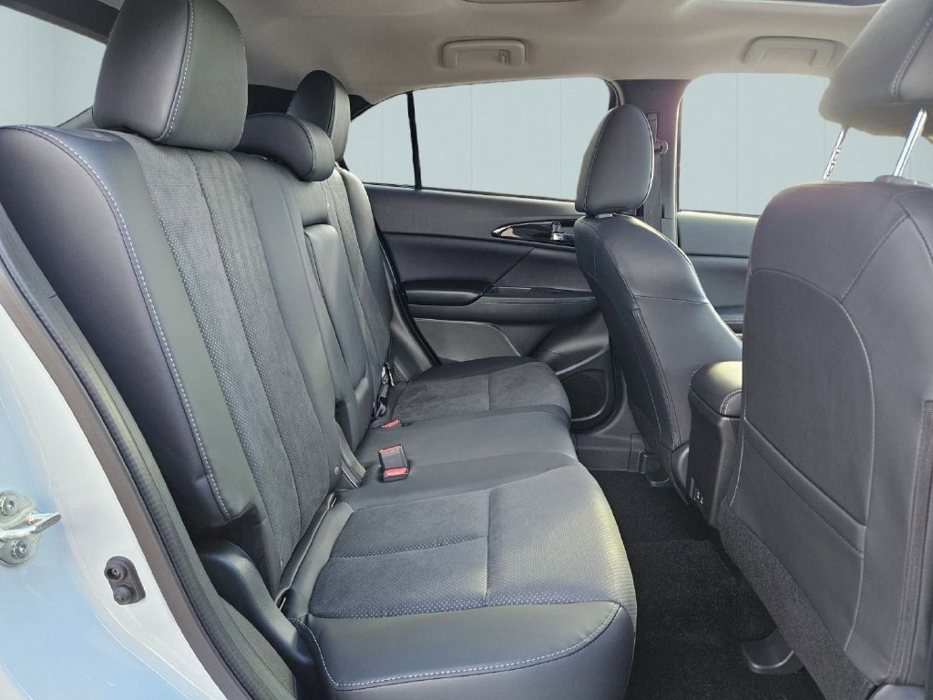 New 2026 Mitsubishi Eclipse Cross SE AWD/4WD image 30