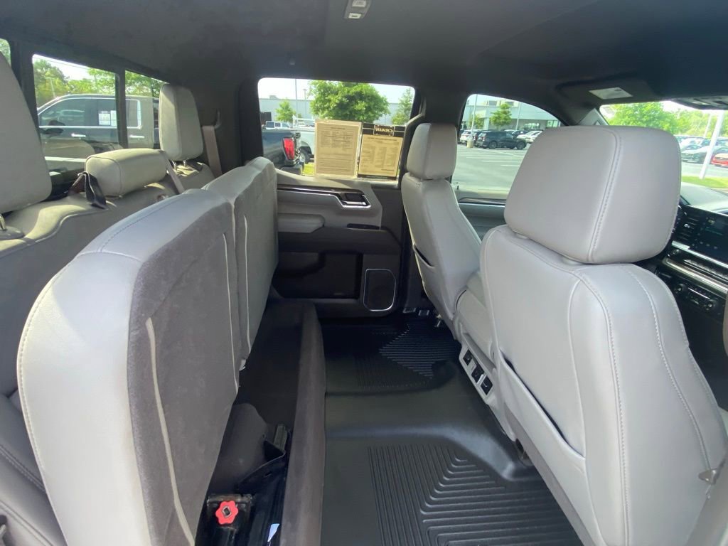 Used 2024 Chevrolet Silverado 1500 LT w/ Z71 Off-Road Package image 27