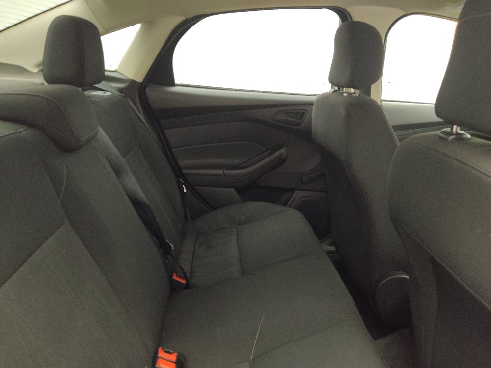 Used 2018 Ford Focus S FWD image 19