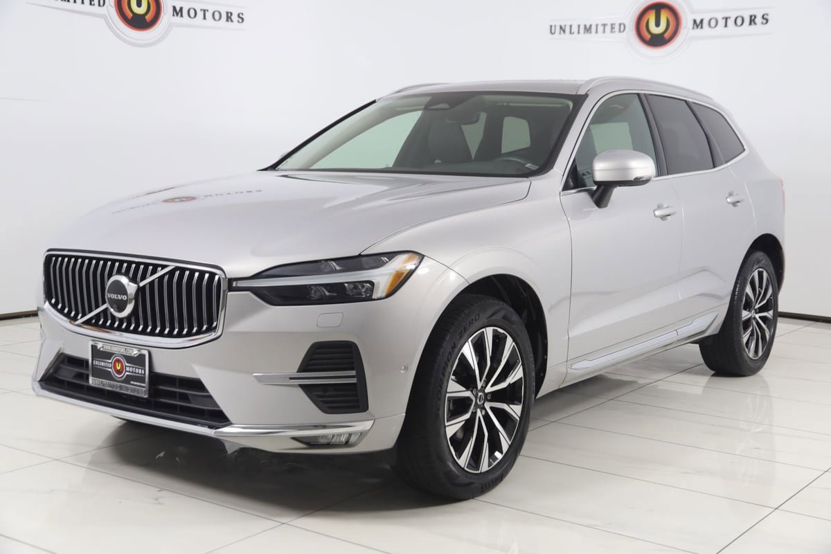 Used 2023 Volvo XC60 B5 Plus image 5