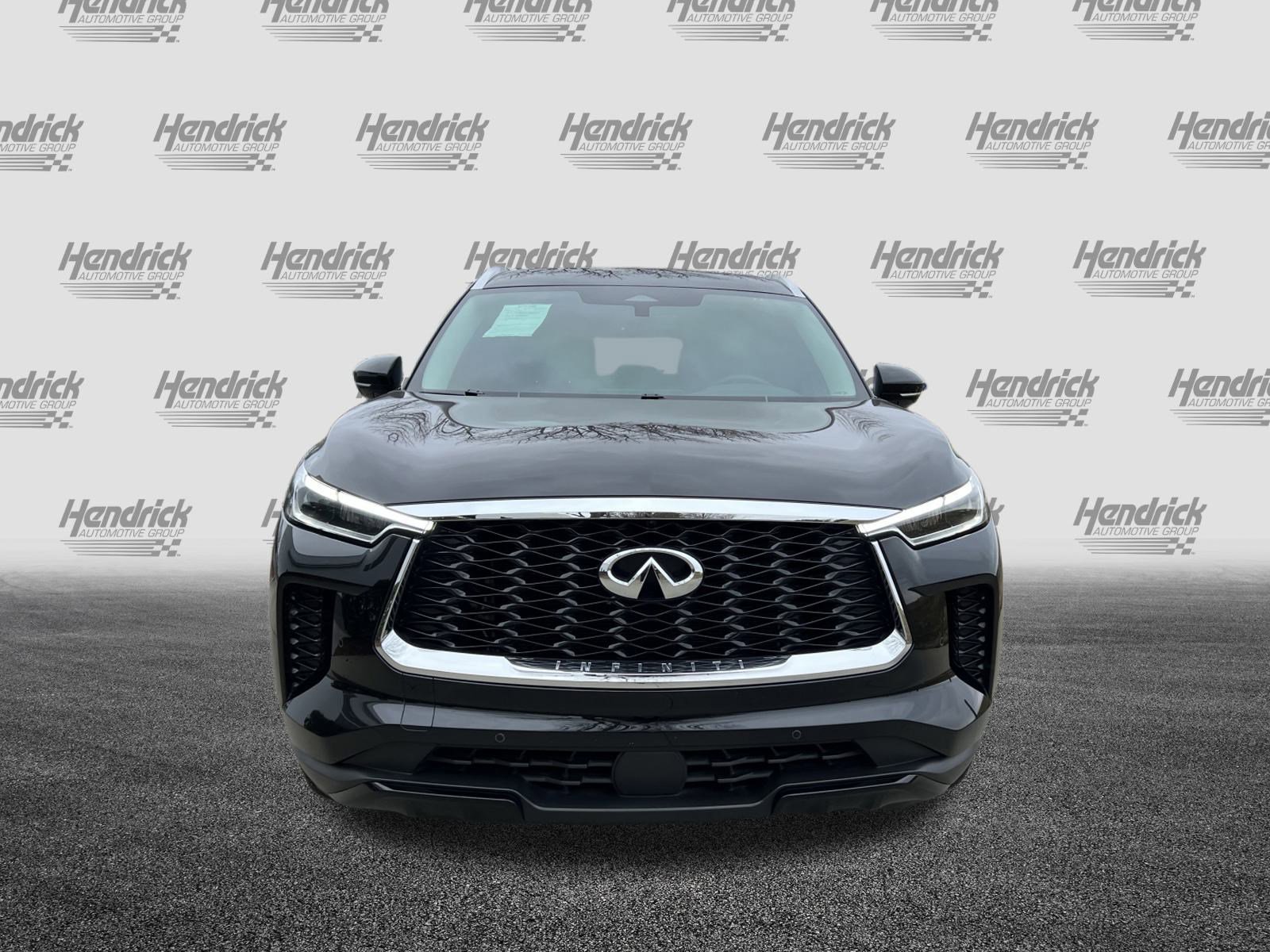 Used 2023 INFINITI QX60 Luxe image 3