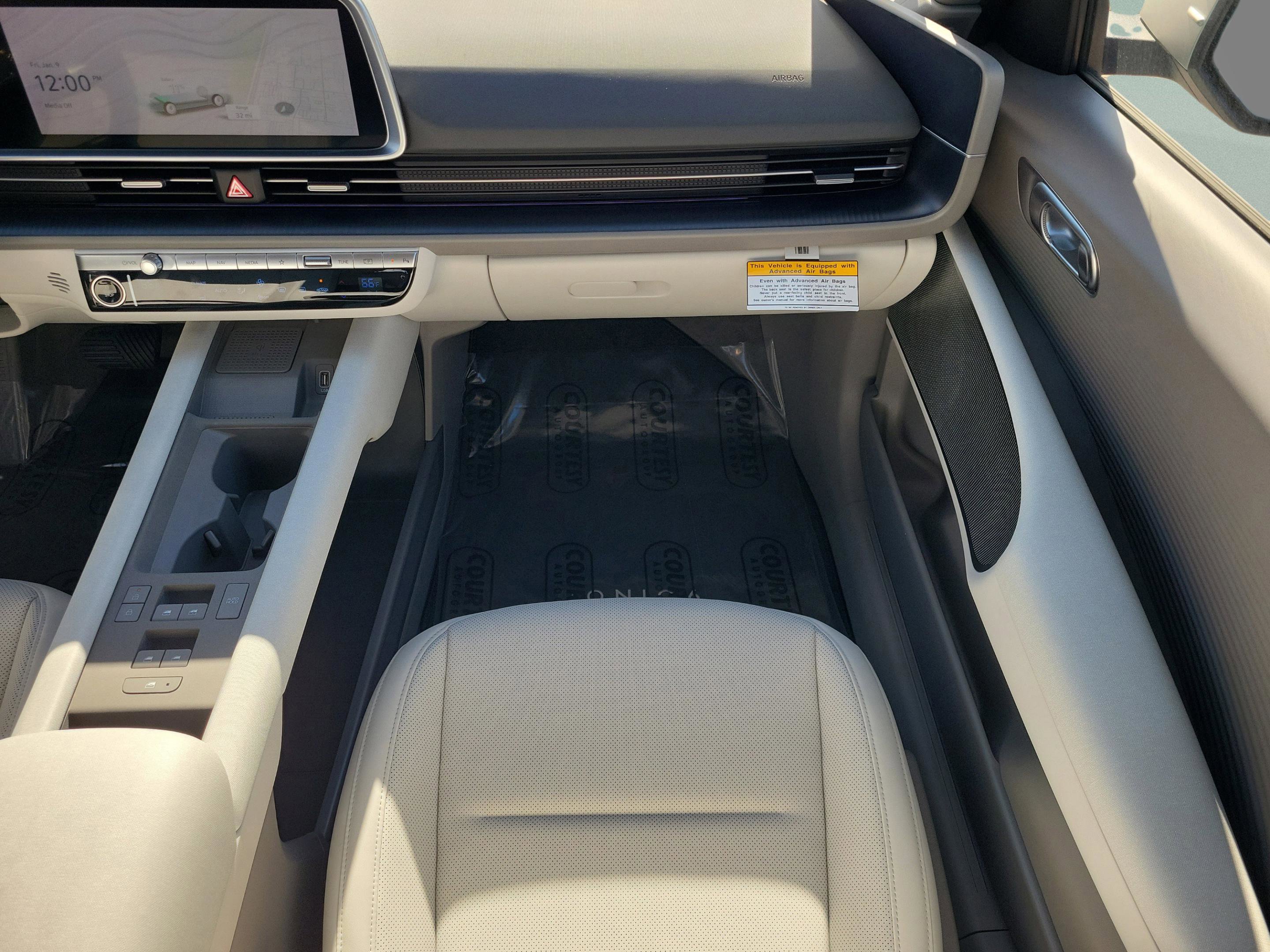 New 2025 Hyundai Ioniq 6 SEL image 11