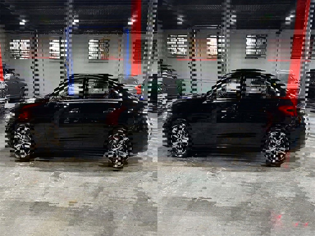 Used 2022 Mercedes-Benz C 300 4MATIC Sedan image 7