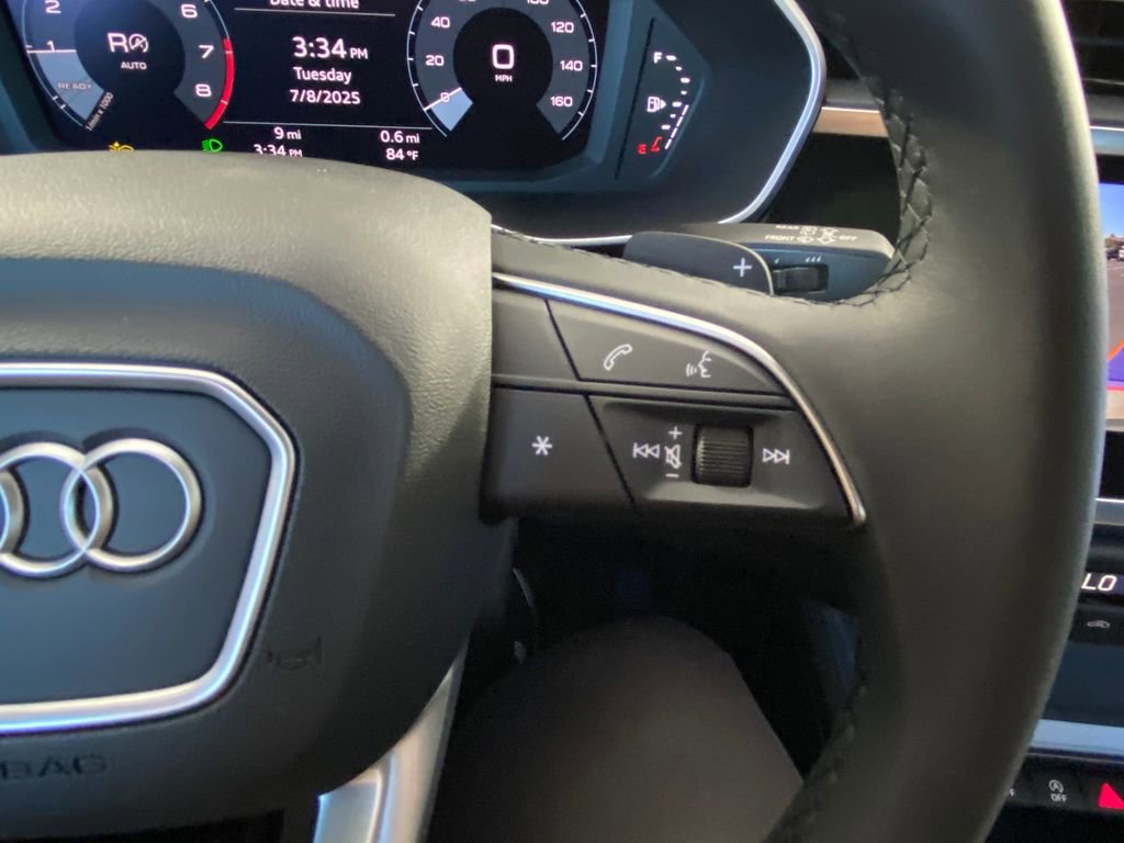 Used 2025 Audi Q3 2.0T Premium Plus w/ Premium Plus Package image 14