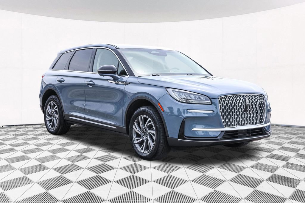 Used 2024 Lincoln Corsair AWD w/ Equipment Group 101A image 11