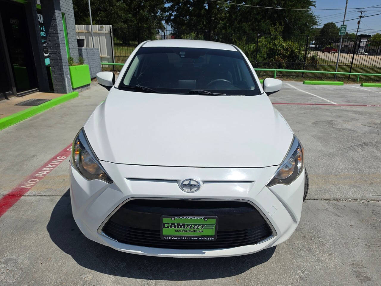 Used 2016 Scion iA FWD image 58