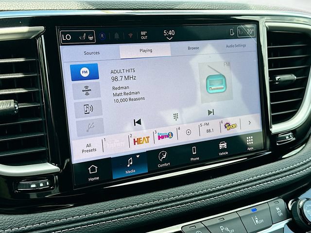 New 2026 Chrysler Pacifica Select w/ S Appearance Package FWD image 10