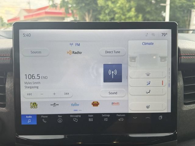 Used 2023 Ford Expedition Limited AWD/4WD image 16