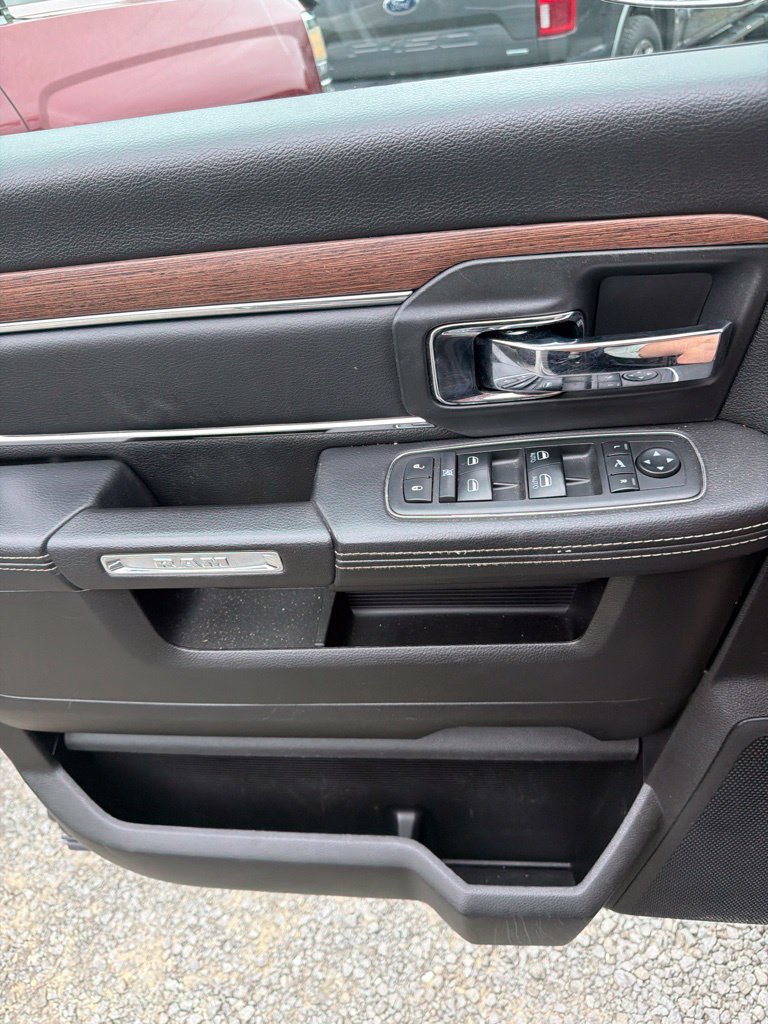 Used 2018 RAM 3500 Laramie AWD/4WD image 23