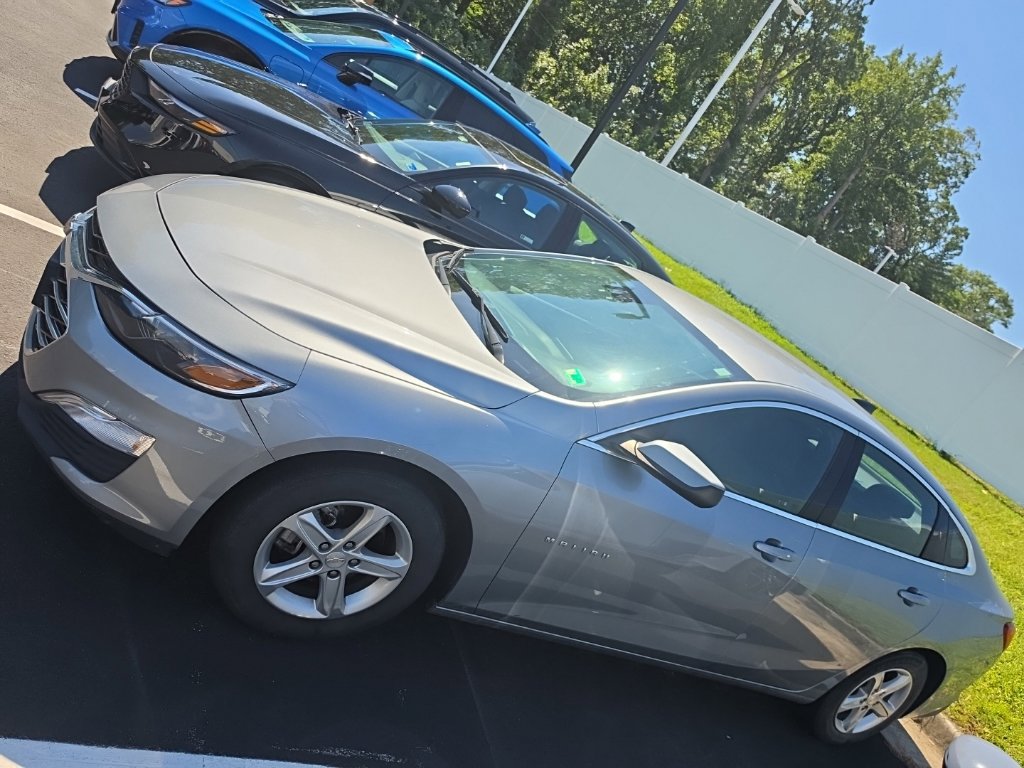 Used 2024 Chevrolet Malibu LS FWD image 3