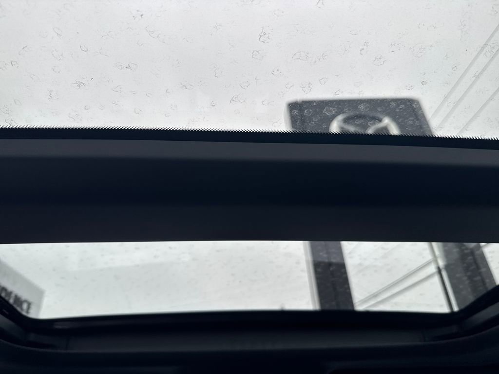 New 2025 MAZDA CX-90 Plug-In Hybrid w/ Premium Plus image 18