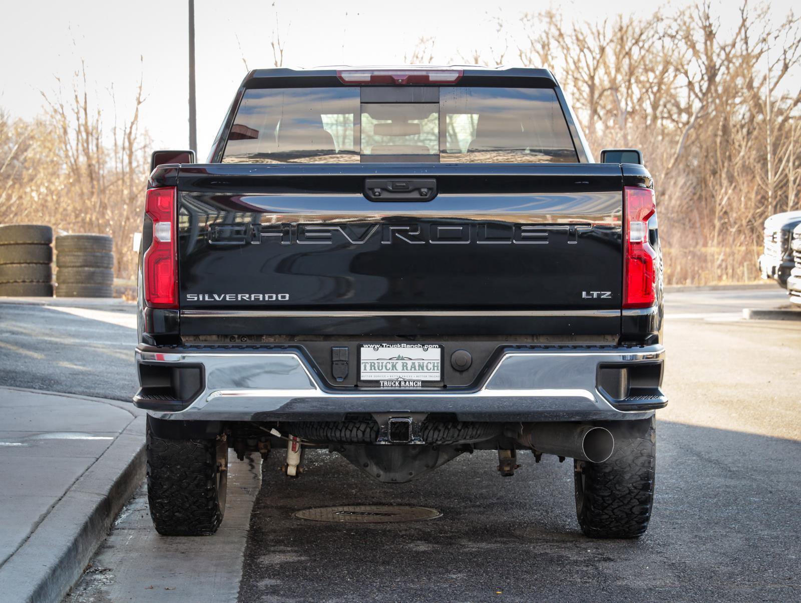 Used 2021 Chevrolet Silverado 3500 LTZ w/ LTZ Convenience Package image 4